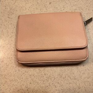 Away luggage brand genuine leather travel jewelry case EUC